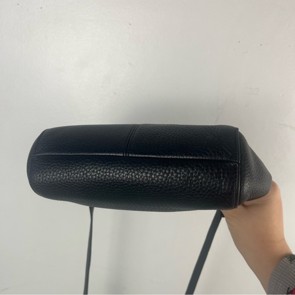 Black COACH PARK LEATHER SWINGPACK - Picture 11 of 16